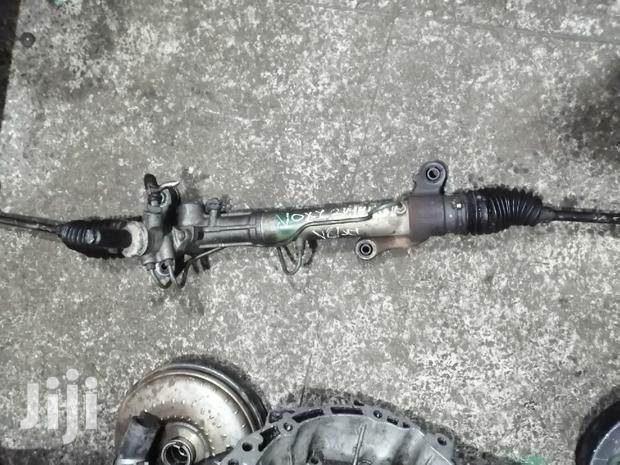 Toyota Voxy Steering Rack.