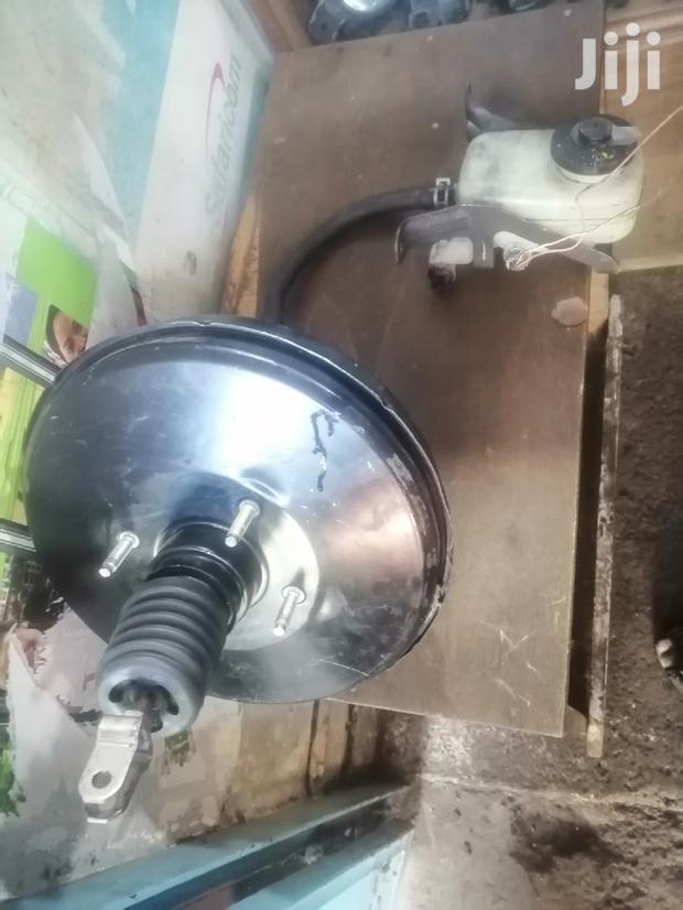 Toyota Noah Booster/Master Cylinder. - thumbnail 2