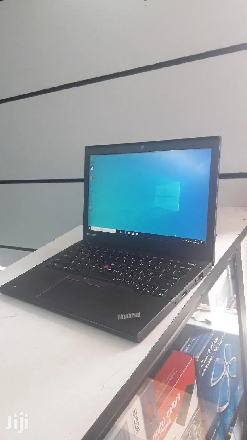 Laptop Lenovo ThinkPad X250 4GB Intel Core I5 HDD 500GB