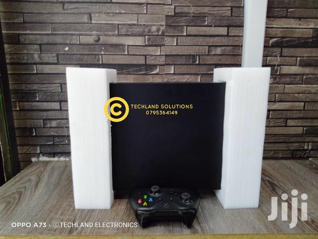 Xbox One X , One Tb - thumbnail 6