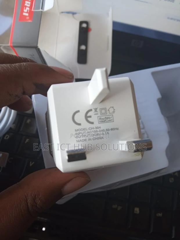 Premium Super Quality Phone Chargers (iPhone and Android) - thumbnail 2