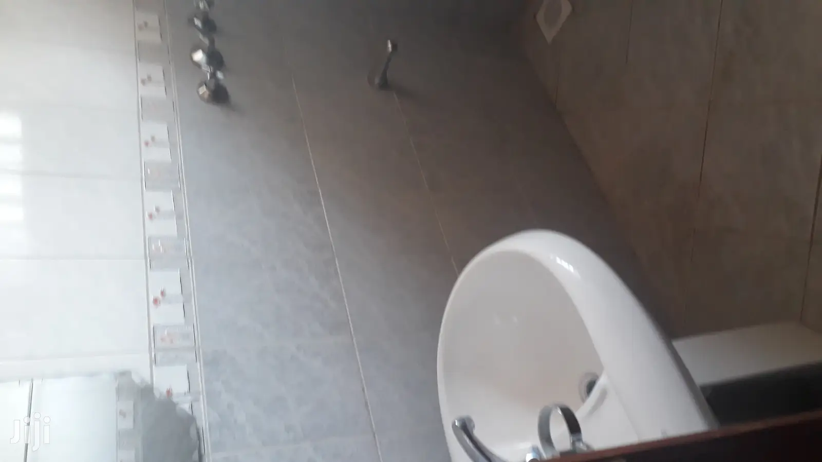 2 Bedrooms Flat in Kilimani Near Yaya Centre