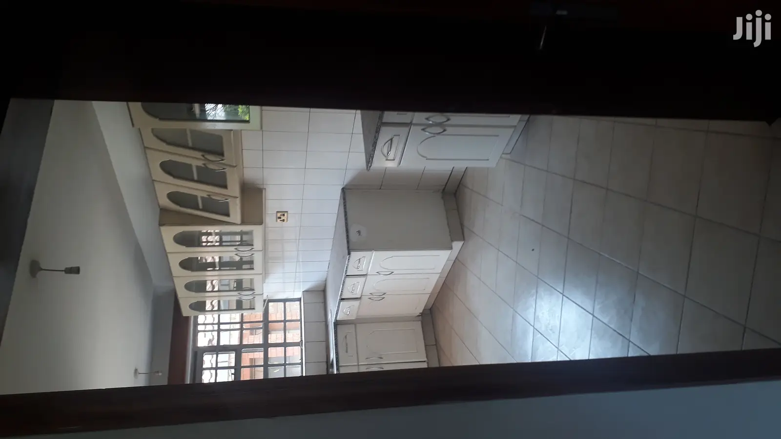 2 Bedrooms Flat in Kilimani Near Yaya Centre
