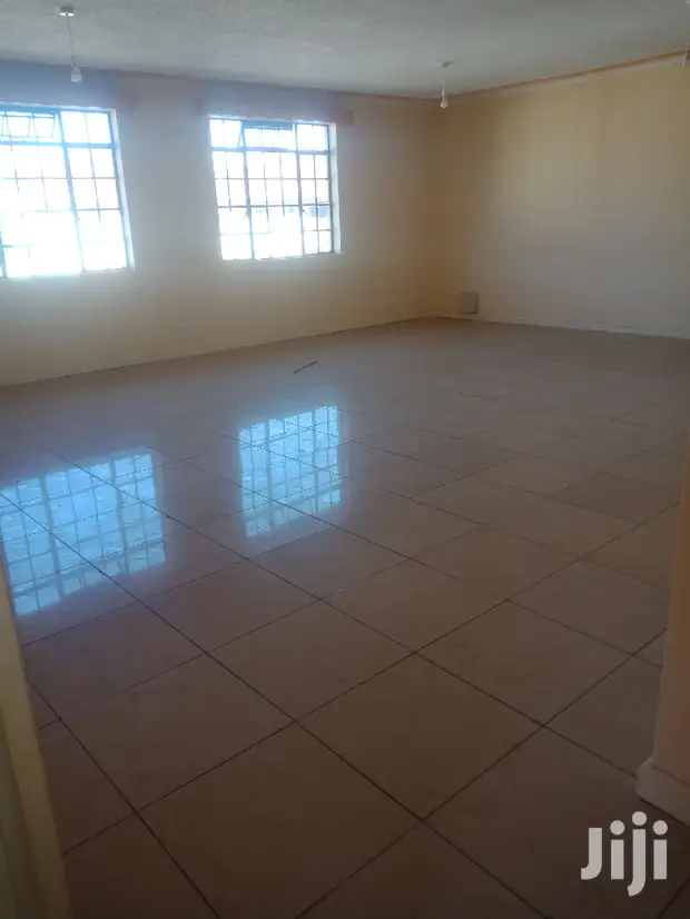 Three Bedroom Master Ensuite Service Charge Inclusive