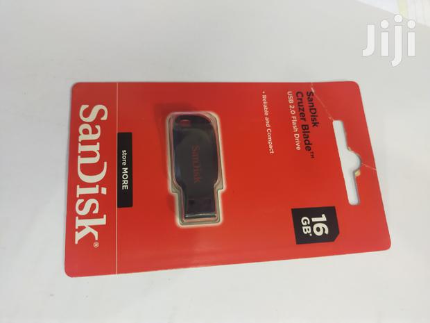 Usb 2.0 Flash Drive 16gb  - main view