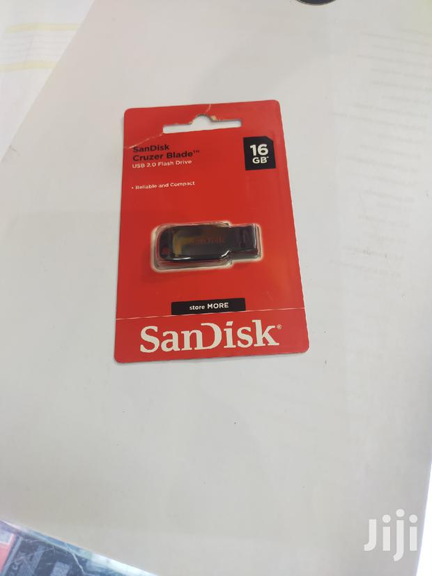 Sandisk Flash Drive 16gb - main view