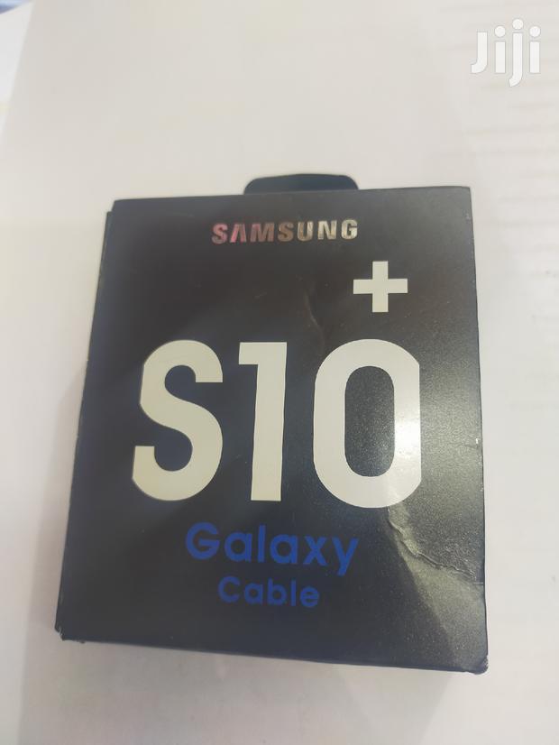 Samsung Original Charger S10 - main view