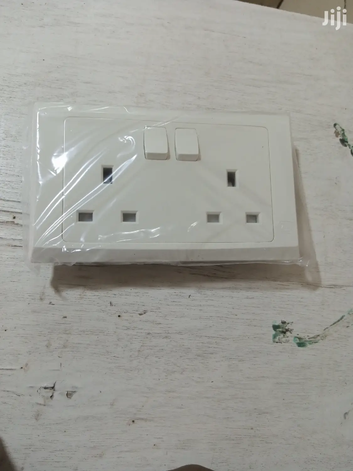 MK Twin Sockets