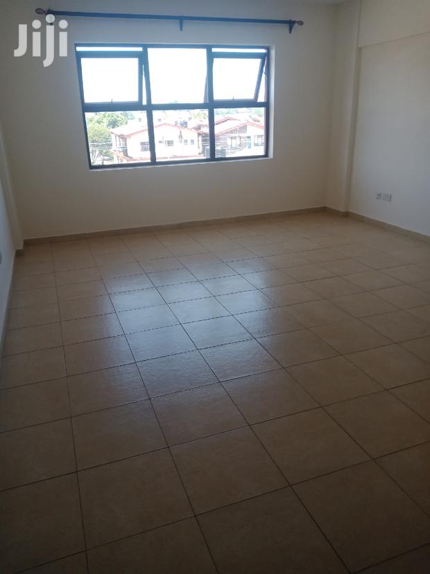 Executive One Bedrooms South - thumbnail 5