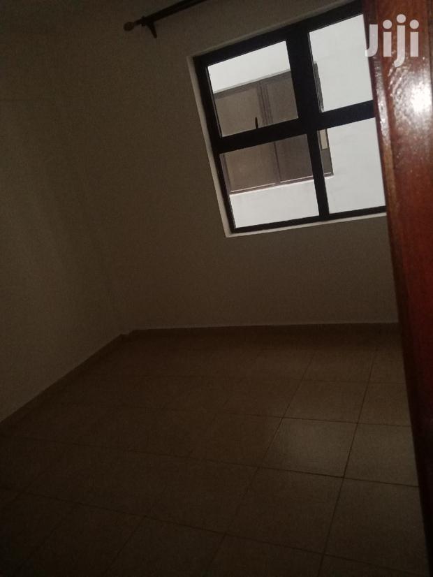 Executive One Bedrooms South - thumbnail 8