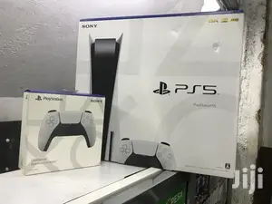 Play Station 5 Standard Edition