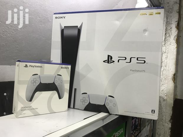 Play Station 5 Standard Edition - thumbnail 3