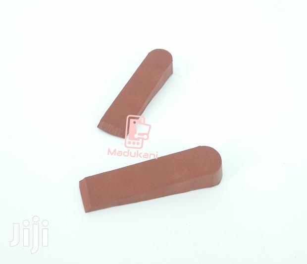 4 Pack Rubber Door Stopper Wedges, Non Marking, Anti Slip - thumbnail 2