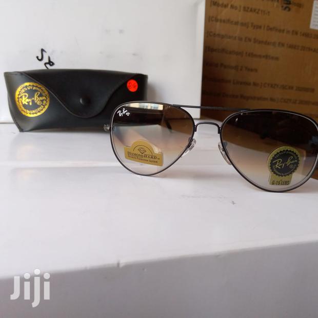 Ray-Ban Sunglasses - thumbnail 9