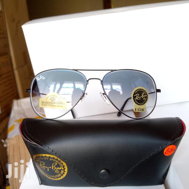 Ray-Ban Sunglasses - thumbnail 8