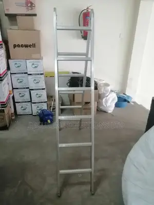 2 Hinges Multipurpose Ladder 6 by 2