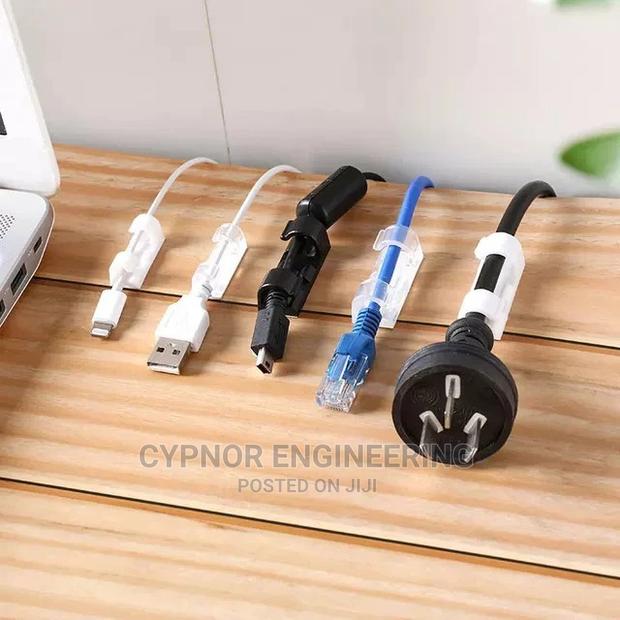 Cable Holders 20pcs Pack With Adhesive - thumbnail 4