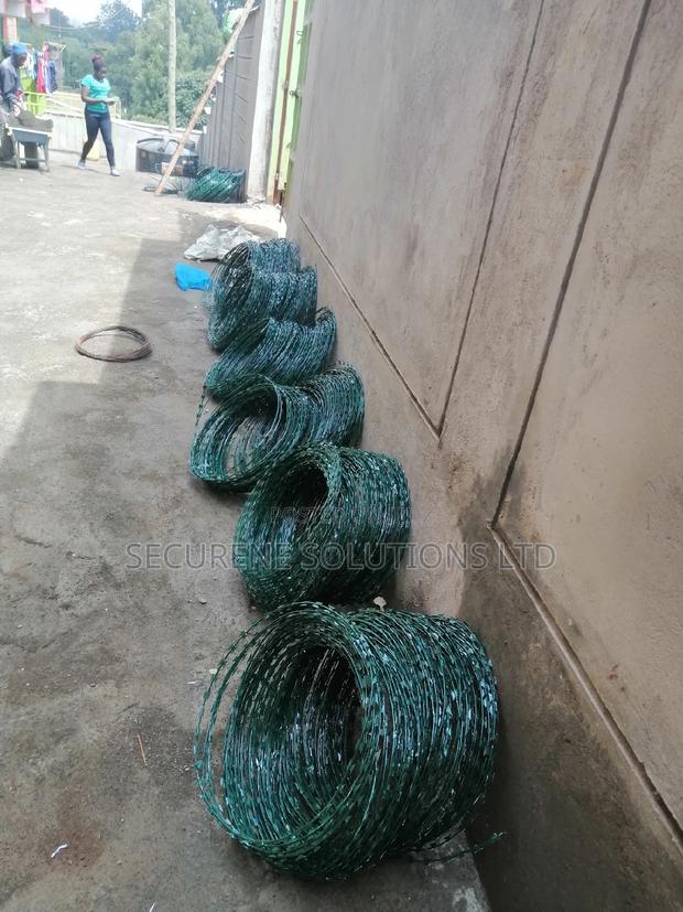 450 Mm Doulble Galvanised Green Razor Wire - thumbnail 2