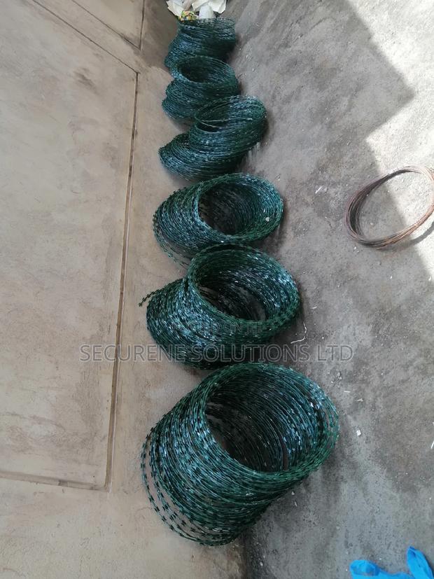 450 Mm Doulble Galvanised Green Razor Wire - thumbnail 7