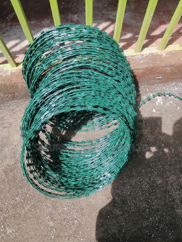 450 Mm Doulble Galvanised Green Razor Wire - thumbnail 4