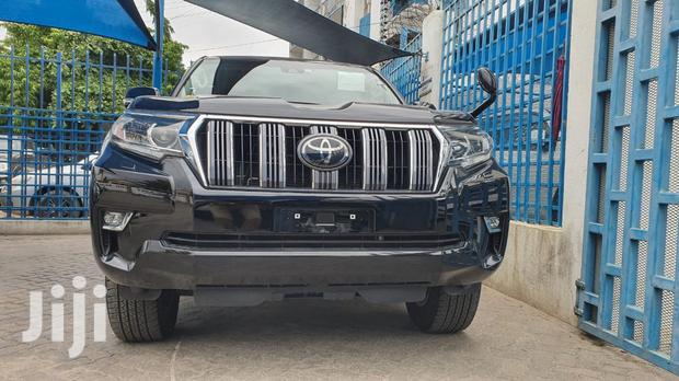 Toyota Land Cruiser Prado 2017 2.7 Black