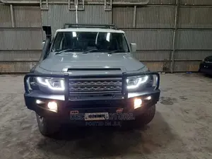 Toyota FJ Cruiser 2015 Gray