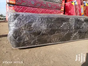 Giant Mattress! 5 X 6 X 10 Heavy Duty Quilted. Free Delivery