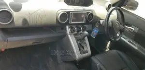 Toyota Corolla Rumion 2011 Black