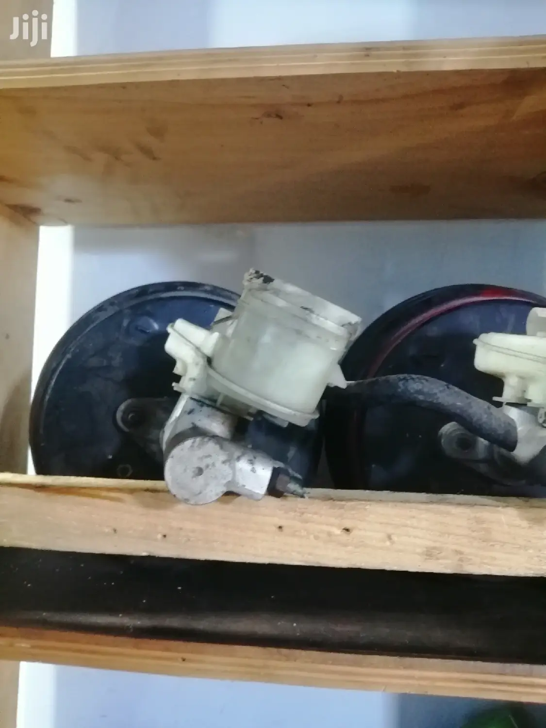 Honda Crv Rd5 Booster/Master Cylinder.