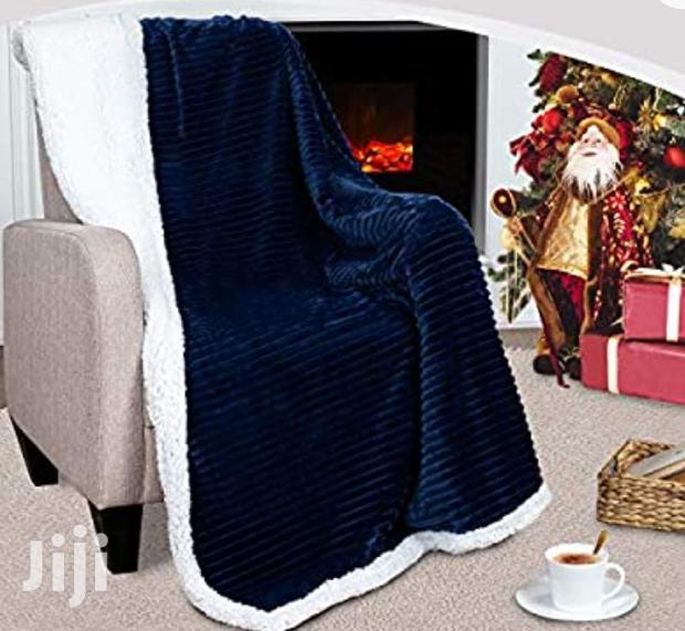 Warm Fleece Blankets - thumbnail 3