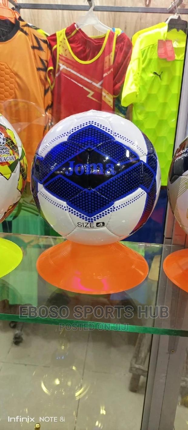 Latest Hands Stichd Football Imported - thumbnail 2
