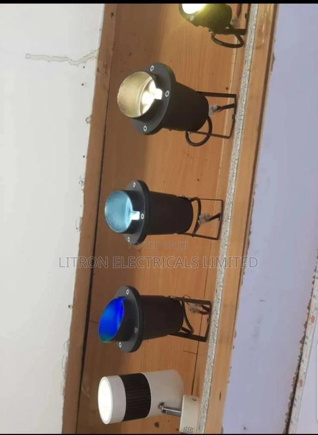 20A Spot Lights - main view