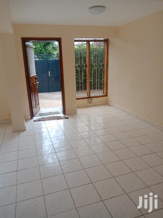 Four Bedrooms Plus Sq South C - thumbnail 8