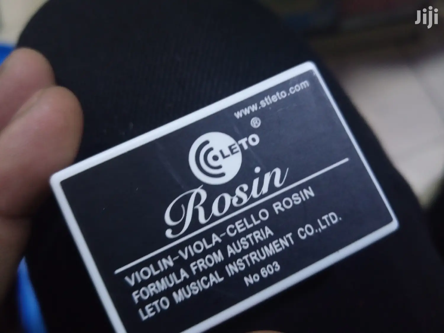 Violin Rosins