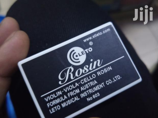 Violin Rosins - main view