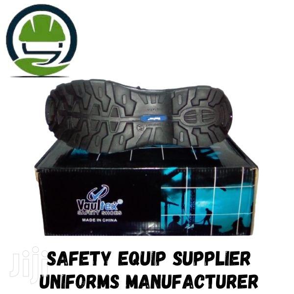 Vaultex Industrial Boots/ Safety Boots/ Safety Shoes - main view