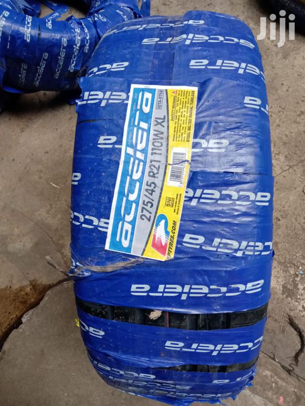 Tire 275/45r21 Accelera - main view