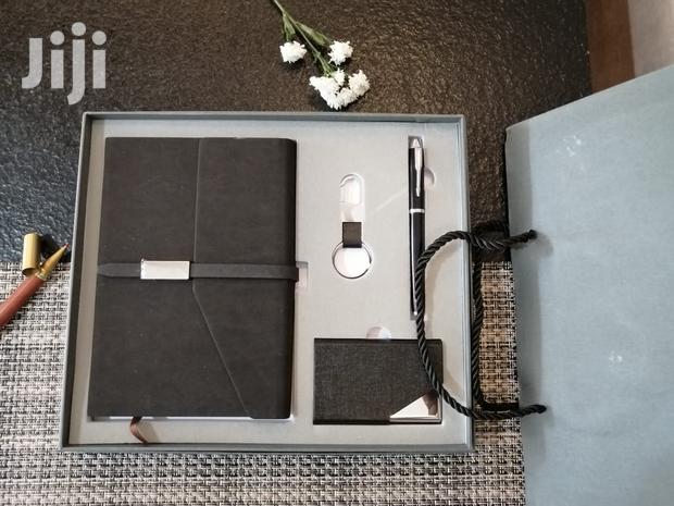 Glamourous Gift Set - thumbnail 3