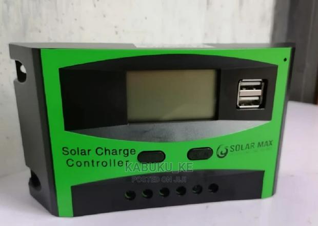 Solarmax Solar Charge Controller 30amps - main view