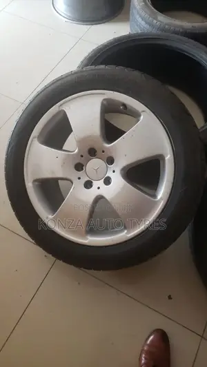 Mercedes Benz 17