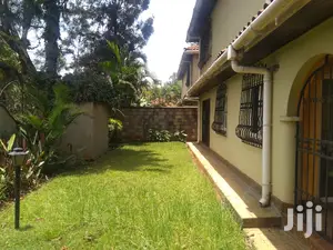 Modern 4bedroomed Mansion, 2nodsqs to Let