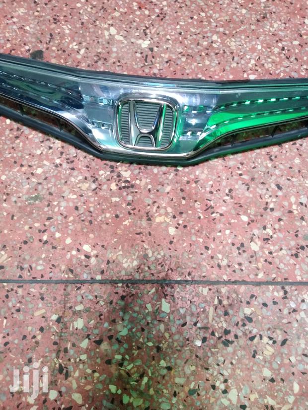Honda Fit Shuttle Glass Grill