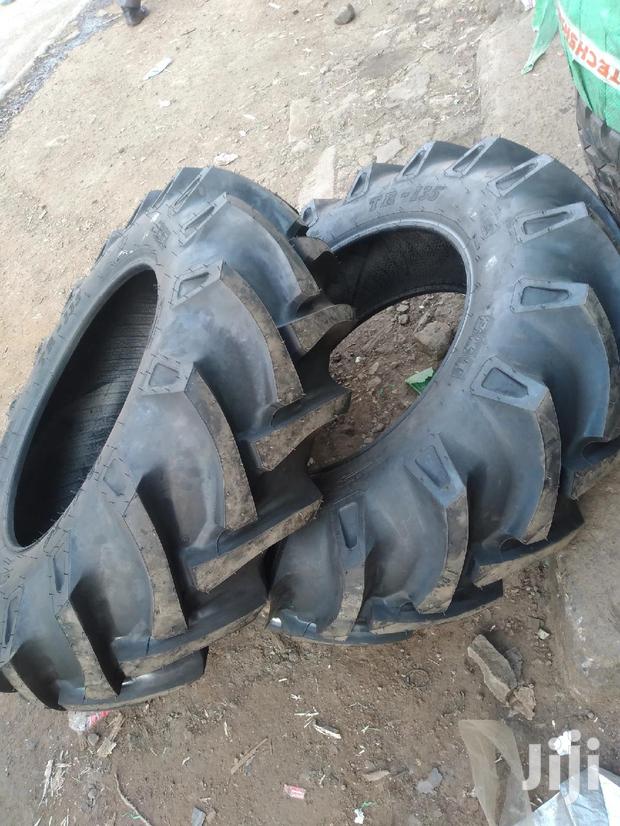 Tractor Tires Sizes 12.4-24 BKT Make Made in India.