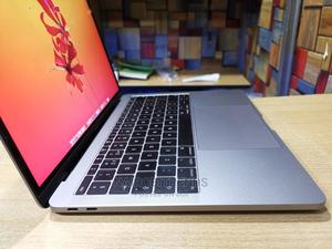 Laptop Apple MacBook Pro 2017 8GB Intel Core I5 SSD 128GB - main view