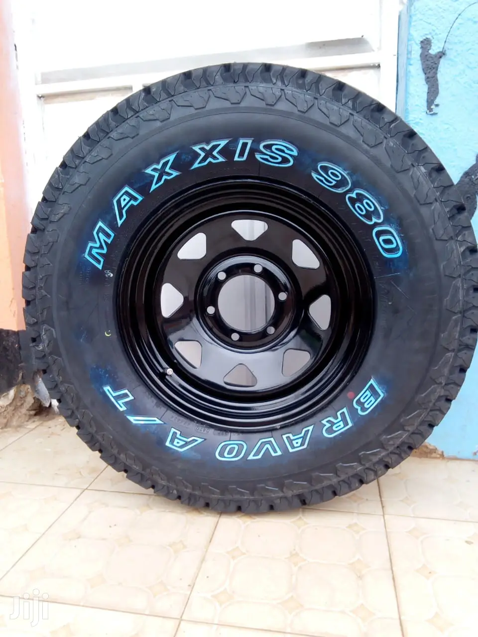 Fitted Balanced 265/75/R16 All Terrain Maxxis Tyre and Rim