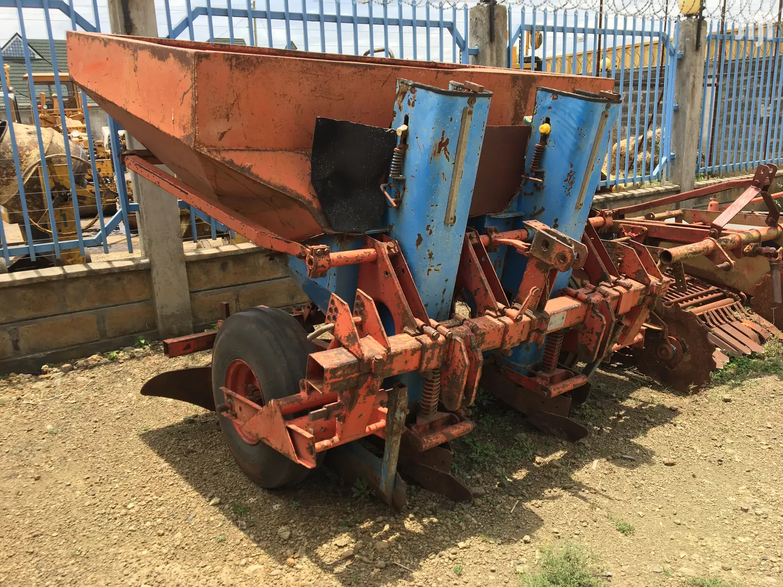Used Potato Planter 2 Row