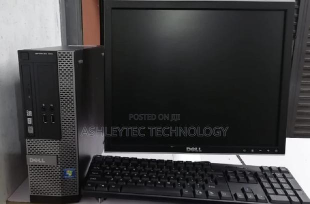 Desktop Computer Dell 4GB Intel Core I3 500GB