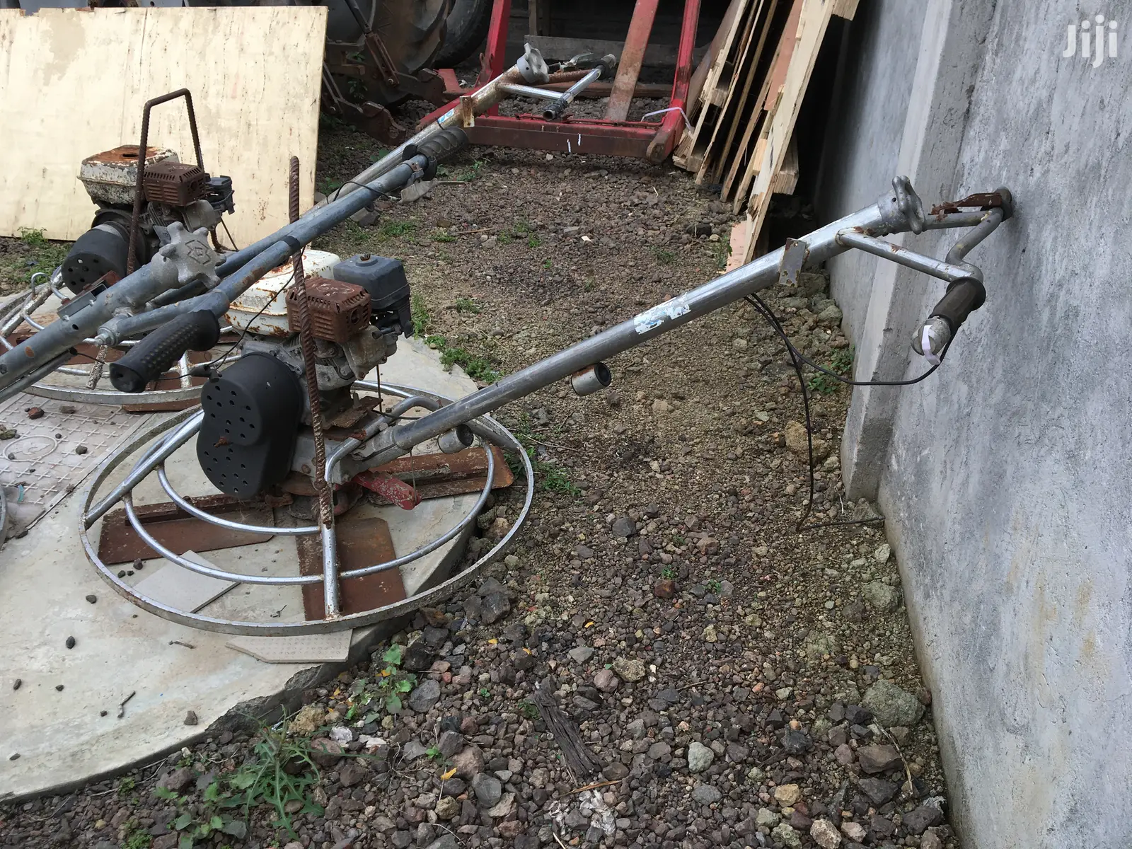 Used Power Floats for Sale
