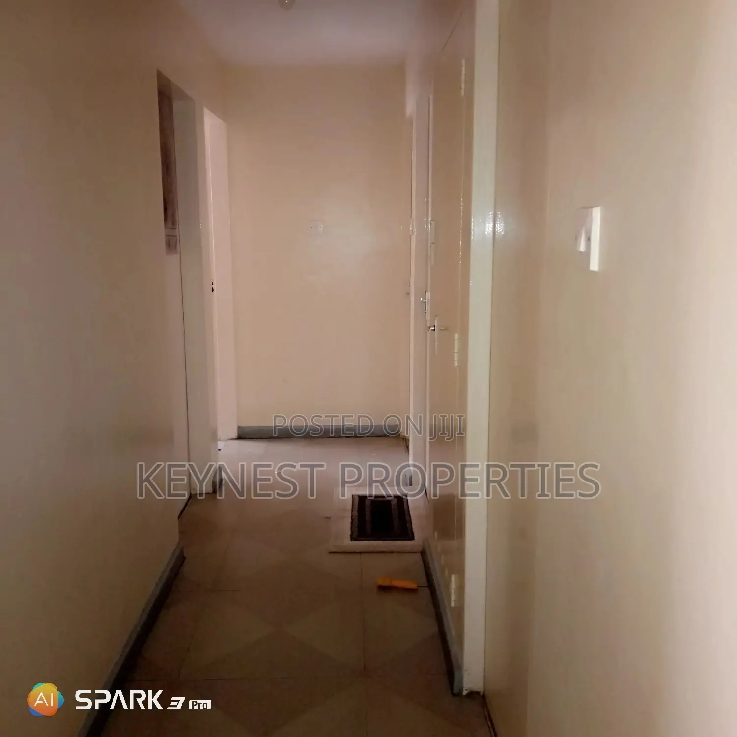 3bdrm Apartment in Nyayo Estate, Embakasi for sale