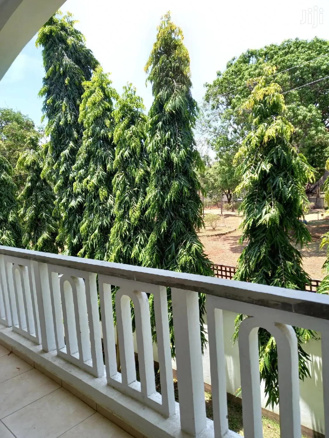 For Sale 4 Bedrooms Massinates Old Nyali